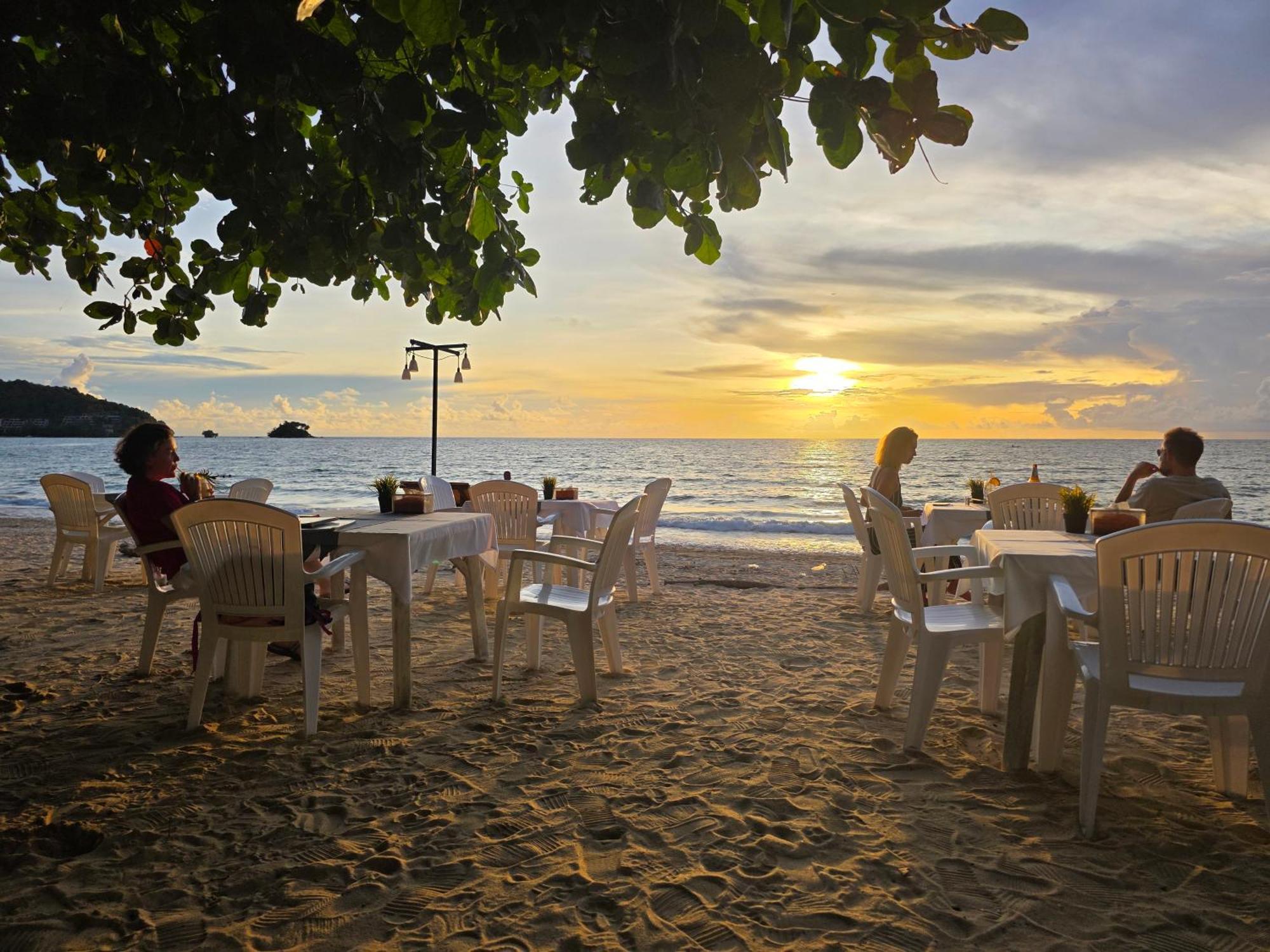 Tt Naiyang Beach Phuket Nai Yang Beach Εξωτερικό φωτογραφία
